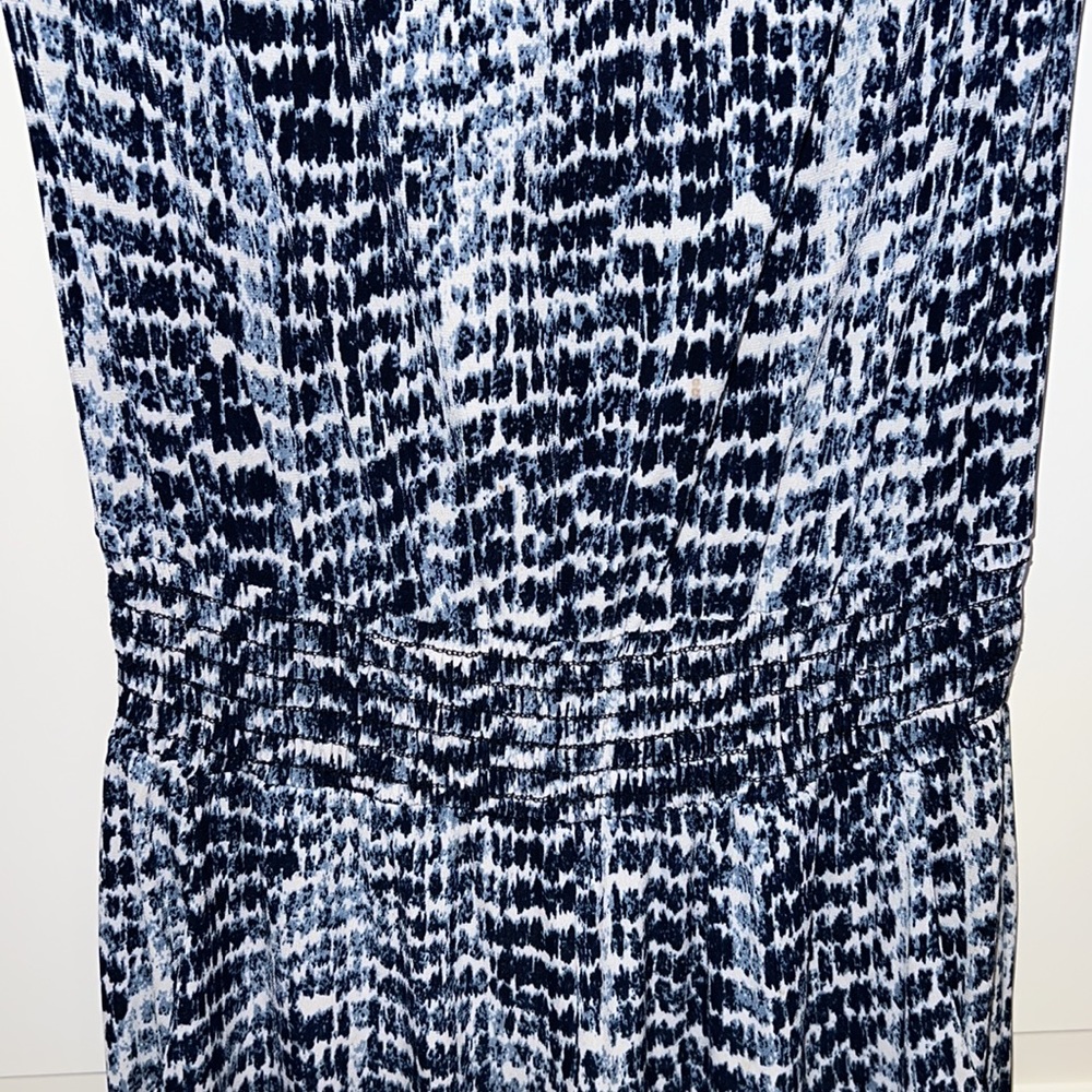 Veronica m halter romper - Picture 2 of 4